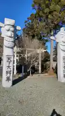 高麗神社の建物その他