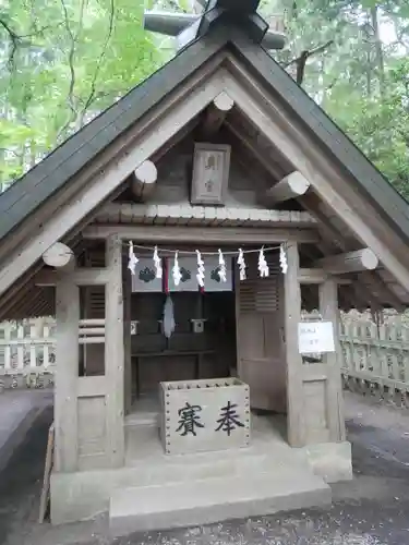 宝登山神社奥宮の本殿