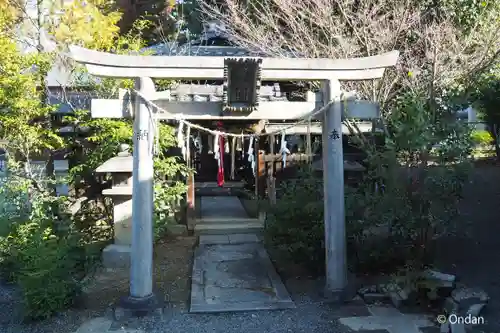 九帝王宮 萱野神社(滋賀県)