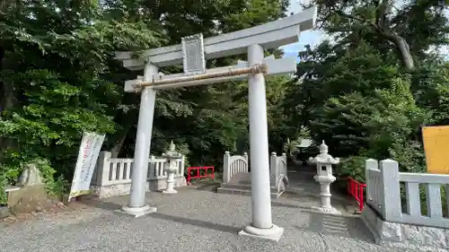 対面石八幡神社の鳥居