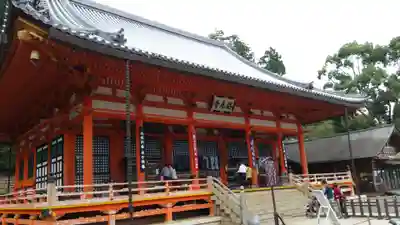 勝尾寺の本殿・本堂