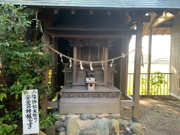 長島八幡神社の本殿・本堂