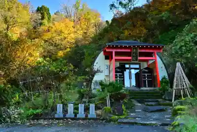 高龍神社　奥之院(新潟県)