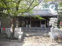 稲荷神社の本殿