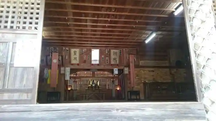 亀岡八幡宮の本殿・本堂