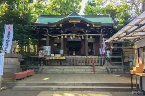 中目黒八幡神社の本殿・本堂