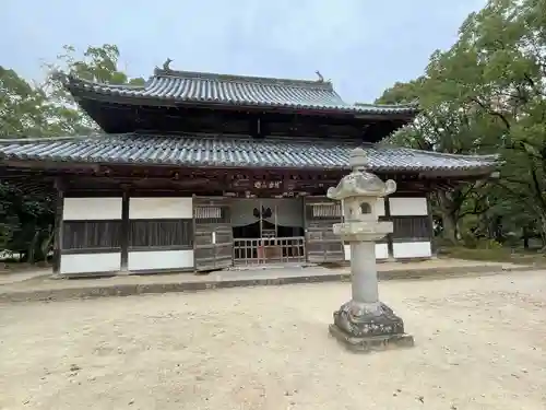観世音寺の本殿・本堂