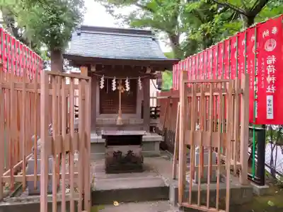 桐ヶ谷氷川神社の末社・摂社