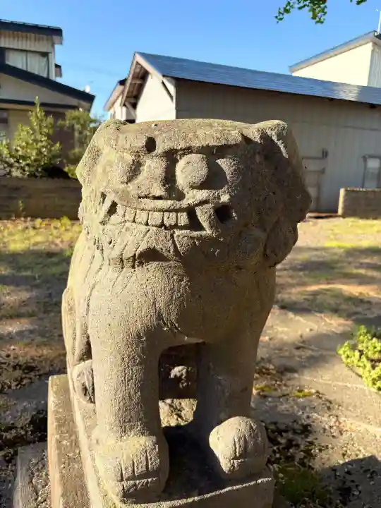 月山神社の{uncategorized: "未分類", other: "その他", undefined: "問題あり", building: "その他建物", grave: "お墓", sacred_gate: "鳥居", guardian: "狛犬", statue: "像", buddha: "仏像", history: "歴史", nature: "自然", garden: "庭園", animal: "動物", pagoda: "塔", temizu: "手水舎", mountain_gate: "山門・神門", sanctuary: "本殿・本堂", subordinate: "末社・摂社", art: "芸術", scenery: "景色", jizo: "地蔵", ema: "絵馬", goshuin: "御朱印", omikuji: "おみくじ", items: "授与品その他", amulet: "お守り", goshuincho: "御朱印帳", eats: "食事", festival: "お祭り", votive_dance: "神楽", shichigosan: "七五三参", wedding: "結婚式", experience: "体験その他", initially: "初詣", around: "周辺", anti_infection: "感染症対策"}
