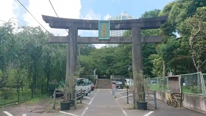 芝東照宮の鳥居