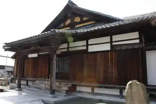 真願寺の本殿