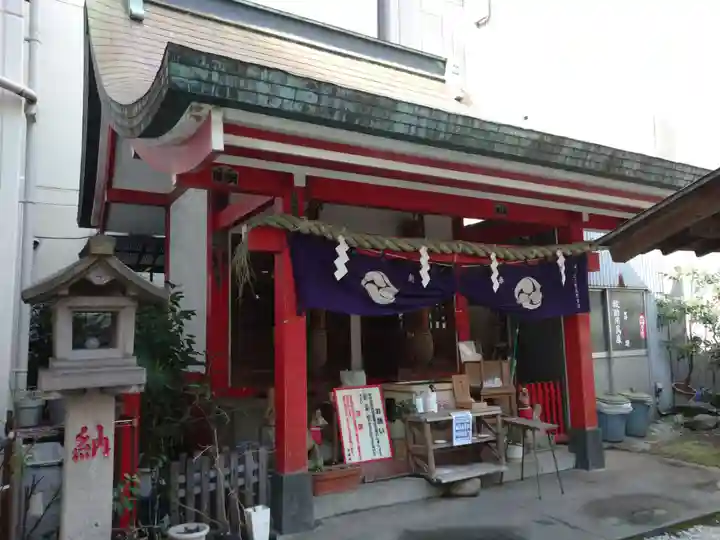 讃岐小白稲荷神社の本殿・本堂