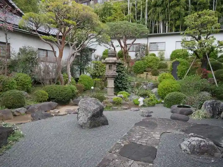 玉川寺の庭園