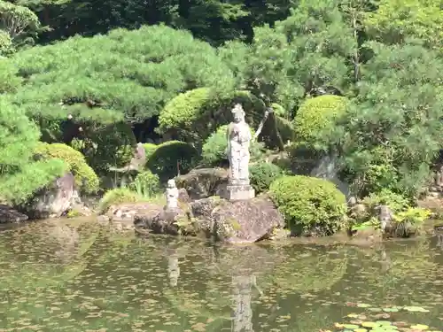 輪王寺の庭園