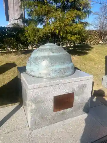 東本願寺本廟 牛久浄苑（牛久大仏）の建物その他