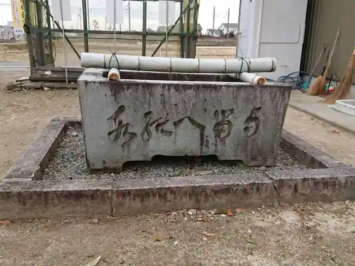 天神社(前庭天神社・院庭天神社)の手水舎