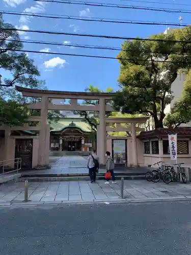 坐摩神社の鳥居