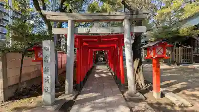 那古野神社の{uncategorized: "未分類", other: "その他", undefined: "問題あり", building: "その他建物", grave: "お墓", sacred_gate: "鳥居", guardian: "狛犬", statue: "像", buddha: "仏像", history: "歴史", nature: "自然", garden: "庭園", animal: "動物", pagoda: "塔", temizu: "手水舎", mountain_gate: "山門・神門", sanctuary: "本殿・本堂", subordinate: "末社・摂社", art: "芸術", scenery: "景色", jizo: "地蔵", ema: "絵馬", goshuin: "御朱印", omikuji: "おみくじ", items: "授与品その他", amulet: "お守り", goshuincho: "御朱印帳", eats: "食事", festival: "お祭り", votive_dance: "神楽", shichigosan: "七五三参", wedding: "結婚式", experience: "体験その他", initially: "初詣", around: "周辺", anti_infection: "感染症対策"}