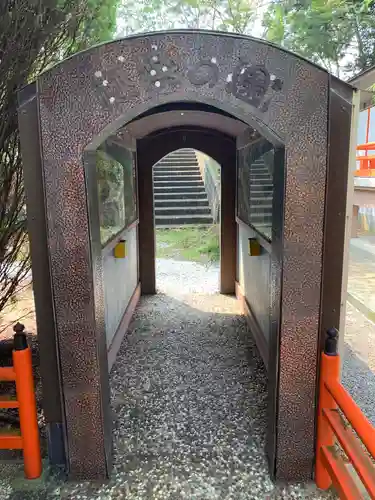 八坂寺の山門・神門