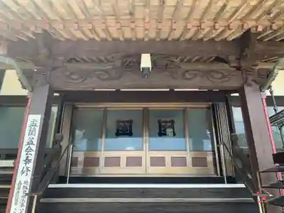 本壽寺の本殿・本堂