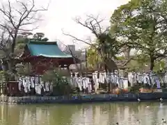 鶴岡八幡宮の建物その他