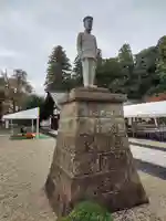 乃木神社の像