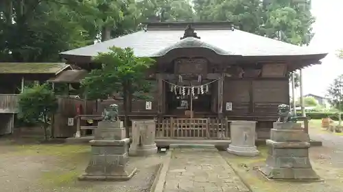 甲神社の本殿