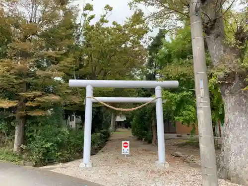 八幡神社の鳥居