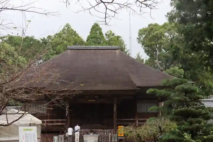 國分寺の本殿・本堂