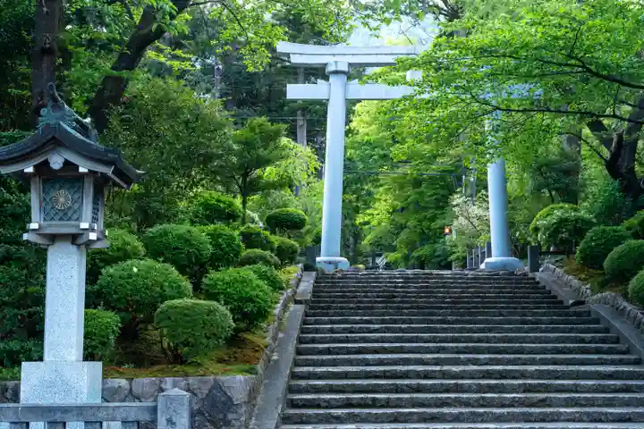 彌彦神社の鳥居