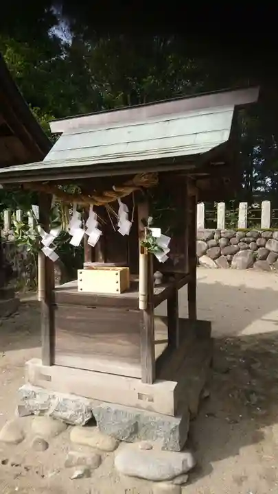 阿夫志奈神社の末社・摂社