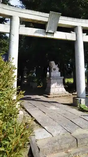 久伊豆神社の鳥居