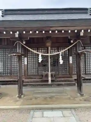 箸立天満宮の{uncategorized: "未分類", other: "その他", undefined: "問題あり", building: "その他建物", grave: "お墓", sacred_gate: "鳥居", guardian: "狛犬", statue: "像", buddha: "仏像", history: "歴史", nature: "自然", garden: "庭園", animal: "動物", pagoda: "塔", temizu: "手水舎", mountain_gate: "山門・神門", sanctuary: "本殿・本堂", subordinate: "末社・摂社", art: "芸術", scenery: "景色", jizo: "地蔵", ema: "絵馬", goshuin: "御朱印", omikuji: "おみくじ", items: "授与品その他", amulet: "お守り", goshuincho: "御朱印帳", eats: "食事", festival: "お祭り", votive_dance: "神楽", shichigosan: "七五三参", wedding: "結婚式", experience: "体験その他", initially: "初詣", around: "周辺", anti_infection: "感染症対策"}