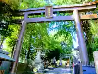 諏訪神社の鳥居