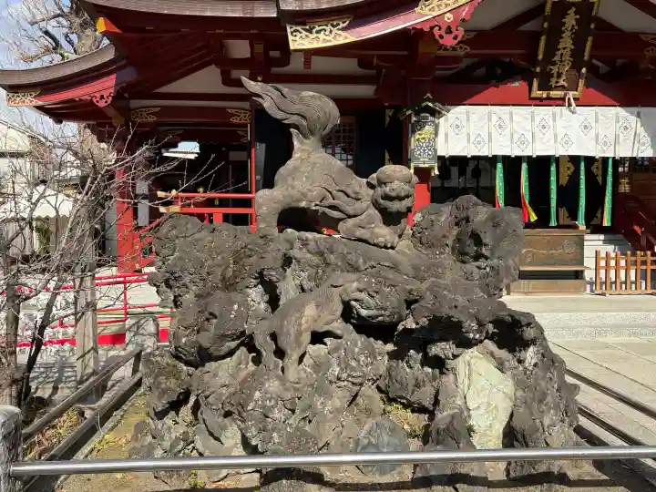 素盞雄神社の{uncategorized: "未分類", other: "その他", undefined: "問題あり", building: "その他建物", grave: "お墓", sacred_gate: "鳥居", guardian: "狛犬", statue: "像", buddha: "仏像", history: "歴史", nature: "自然", garden: "庭園", animal: "動物", pagoda: "塔", temizu: "手水舎", mountain_gate: "山門・神門", sanctuary: "本殿・本堂", subordinate: "末社・摂社", art: "芸術", scenery: "景色", jizo: "地蔵", ema: "絵馬", goshuin: "御朱印", omikuji: "おみくじ", items: "授与品その他", amulet: "お守り", goshuincho: "御朱印帳", eats: "食事", festival: "お祭り", votive_dance: "神楽", shichigosan: "七五三参", wedding: "結婚式", experience: "体験その他", initially: "初詣", around: "周辺", anti_infection: "感染症対策"}