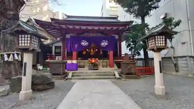 日本橋日枝神社の{uncategorized: "未分類", other: "その他", undefined: "問題あり", building: "その他建物", grave: "お墓", sacred_gate: "鳥居", guardian: "狛犬", statue: "像", buddha: "仏像", history: "歴史", nature: "自然", garden: "庭園", animal: "動物", pagoda: "塔", temizu: "手水舎", mountain_gate: "山門・神門", sanctuary: "本殿・本堂", subordinate: "末社・摂社", art: "芸術", scenery: "景色", jizo: "地蔵", ema: "絵馬", goshuin: "御朱印", omikuji: "おみくじ", items: "授与品その他", amulet: "お守り", goshuincho: "御朱印帳", eats: "食事", festival: "お祭り", votive_dance: "神楽", shichigosan: "七五三参", wedding: "結婚式", experience: "体験その他", initially: "初詣", around: "周辺", anti_infection: "感染症対策"}