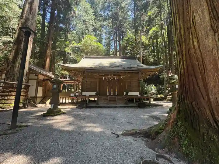 室生龍穴神社(奈良県)