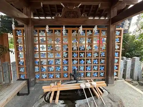 御嶽神社茅萱宮の手水舎