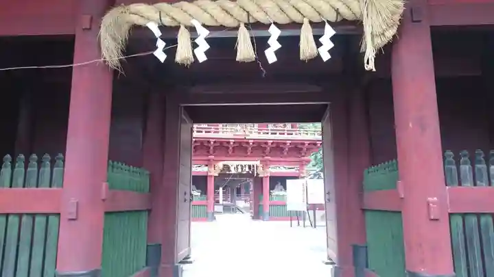 静岡浅間神社の山門・神門