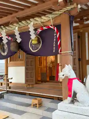 福徳神社(芽吹稲荷)の{uncategorized: "未分類", other: "その他", undefined: "問題あり", building: "その他建物", grave: "お墓", sacred_gate: "鳥居", guardian: "狛犬", statue: "像", buddha: "仏像", history: "歴史", nature: "自然", garden: "庭園", animal: "動物", pagoda: "塔", temizu: "手水舎", mountain_gate: "山門・神門", sanctuary: "本殿・本堂", subordinate: "末社・摂社", art: "芸術", scenery: "景色", jizo: "地蔵", ema: "絵馬", goshuin: "御朱印", omikuji: "おみくじ", items: "授与品その他", amulet: "お守り", goshuincho: "御朱印帳", eats: "食事", festival: "お祭り", votive_dance: "神楽", shichigosan: "七五三参", wedding: "結婚式", experience: "体験その他", initially: "初詣", around: "周辺", anti_infection: "感染症対策"}