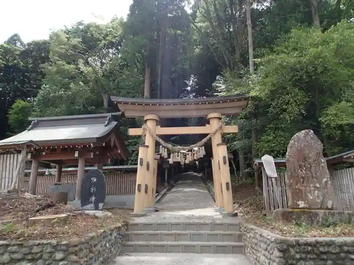 落立神社の鳥居