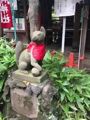 花園稲荷神社の狛犬