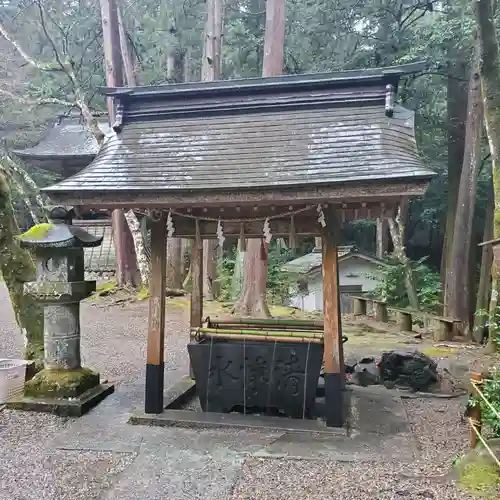 八幡神社（武芸八幡宮）の手水舎