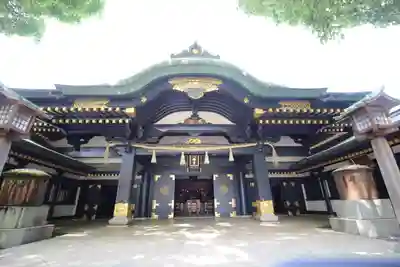 穴八幡宮の本殿・本堂