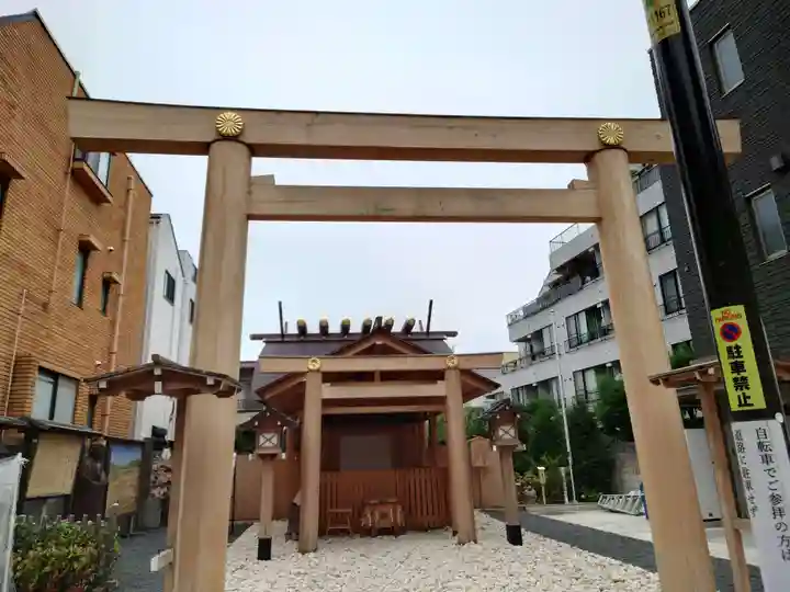 【閉業】小石川大神宮の鳥居