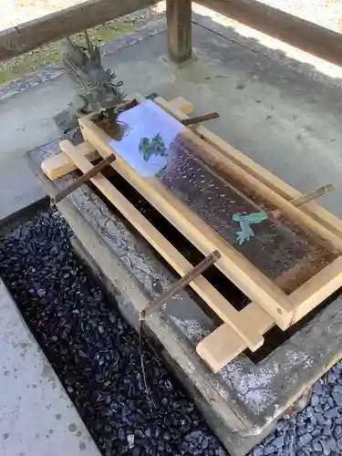 手力雄神社の手水