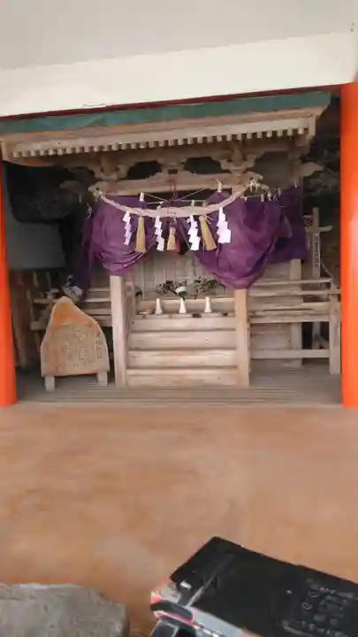 粟嶋社の本殿・本堂