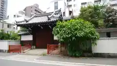 専念寺の山門