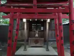 白鳥神社の末社