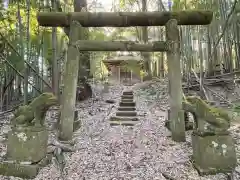 温泉神社の鳥居